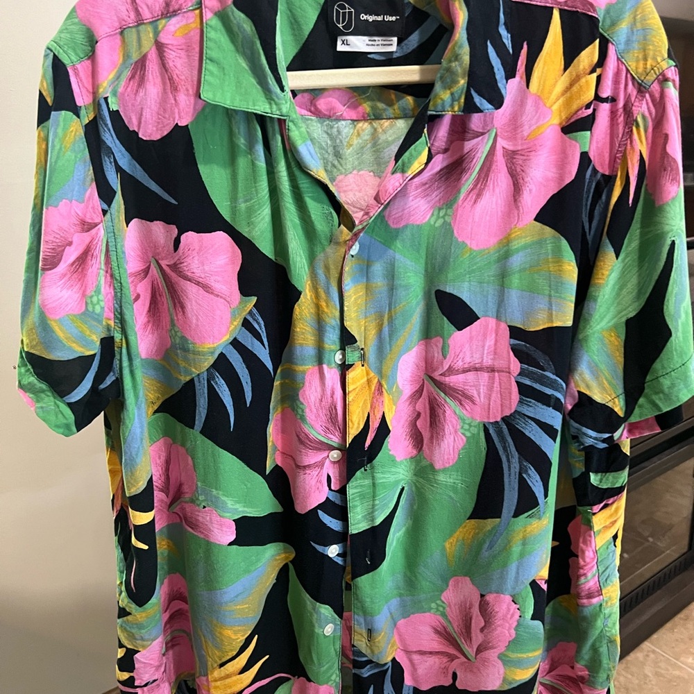 Tropical Floral Button-Up Shirt - Pink & Green on Black